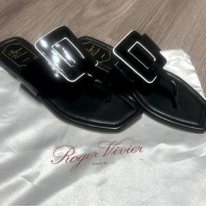 Roger Vivier.    Black Sandals
